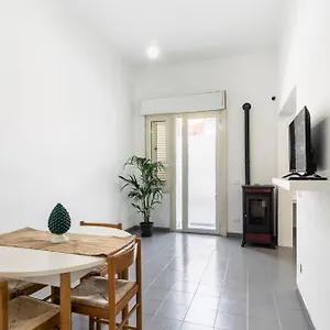 https://peonia-charming-house.sicilyhotelsitaly.net