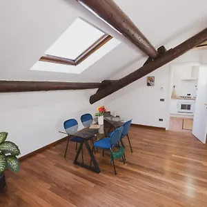 https://new-loft-gae-aulenti.it-lombardy.com